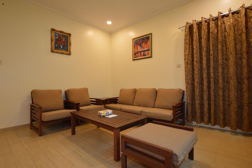 יאנבו Al Ahmadi Plaza Resort מראה חיצוני תמונה