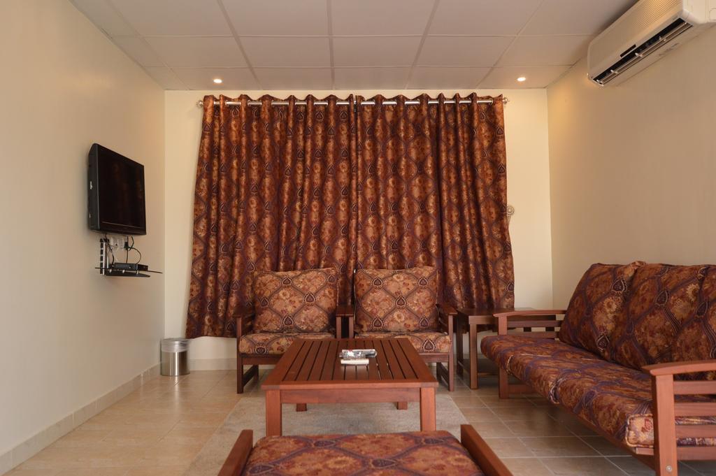 יאנבו Al Ahmadi Plaza Resort מראה חיצוני תמונה