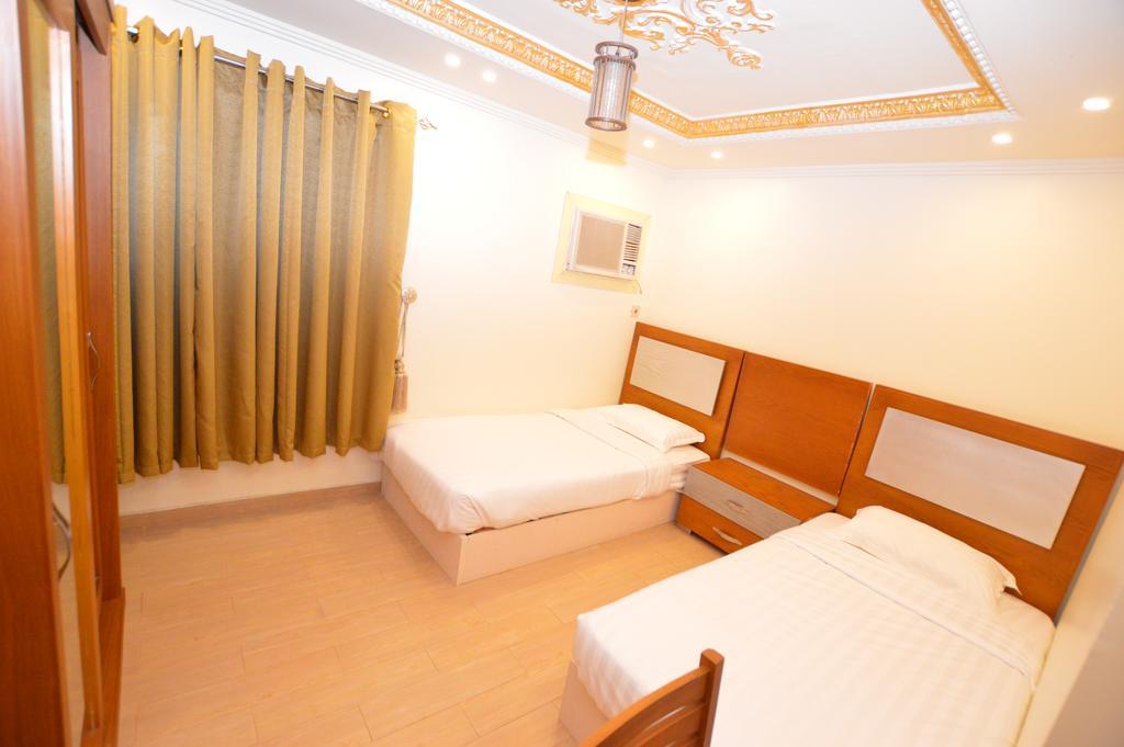 יאנבו Al Ahmadi Plaza Resort מראה חיצוני תמונה