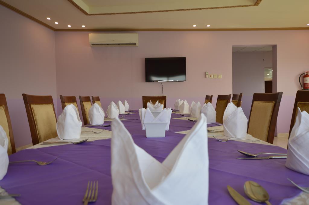 יאנבו Al Ahmadi Plaza Resort מראה חיצוני תמונה