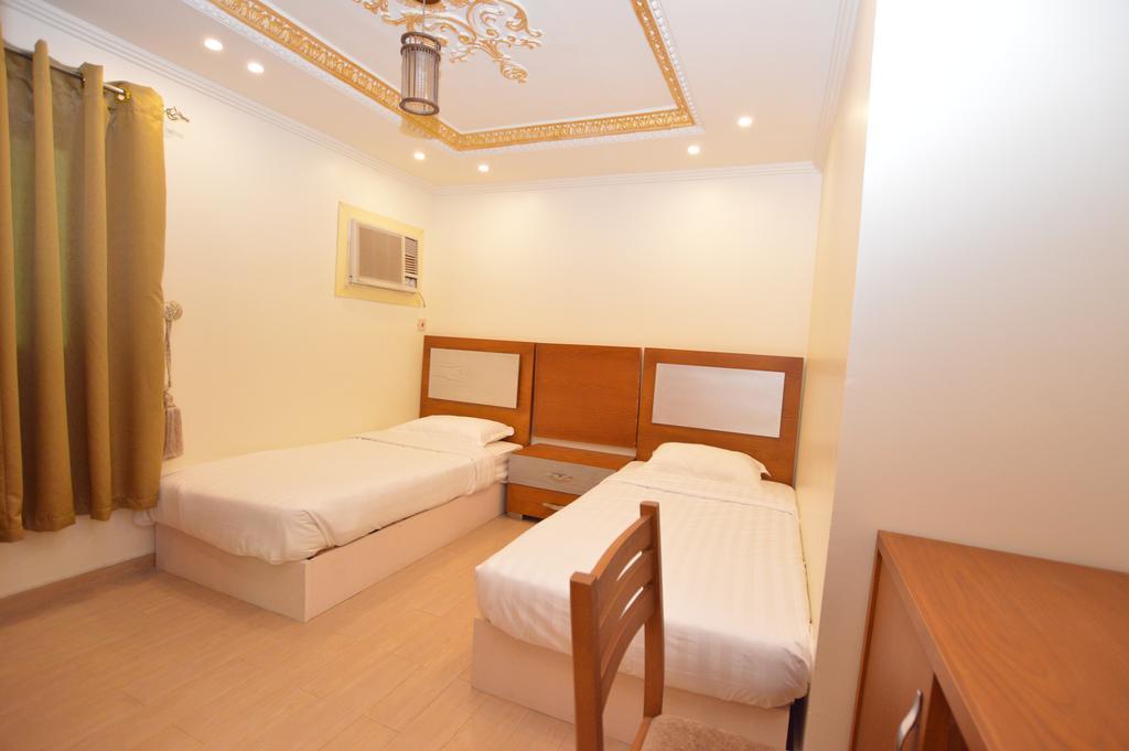 יאנבו Al Ahmadi Plaza Resort מראה חיצוני תמונה