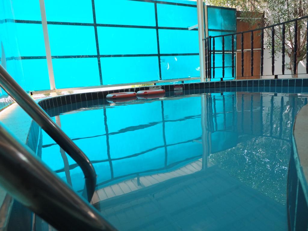 יאנבו Al Ahmadi Plaza Resort מראה חיצוני תמונה