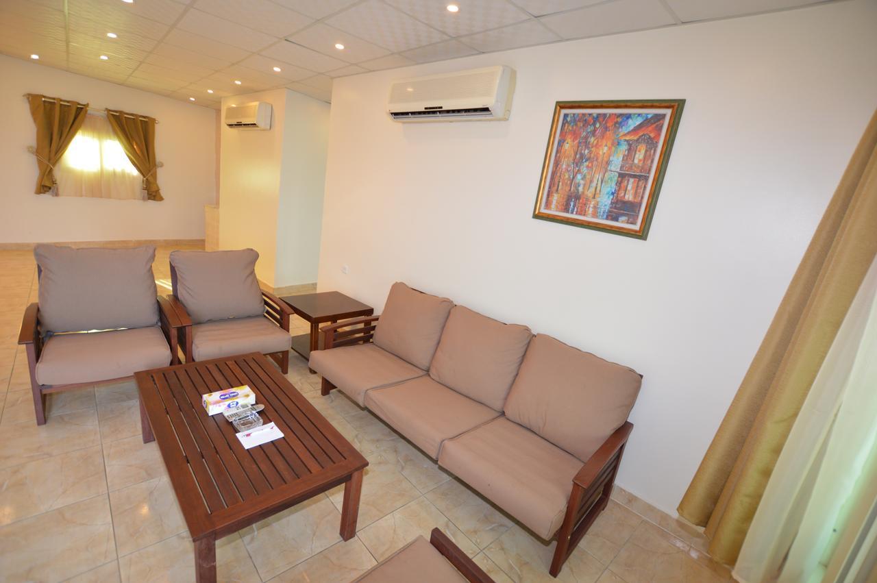 יאנבו Al Ahmadi Plaza Resort מראה חיצוני תמונה